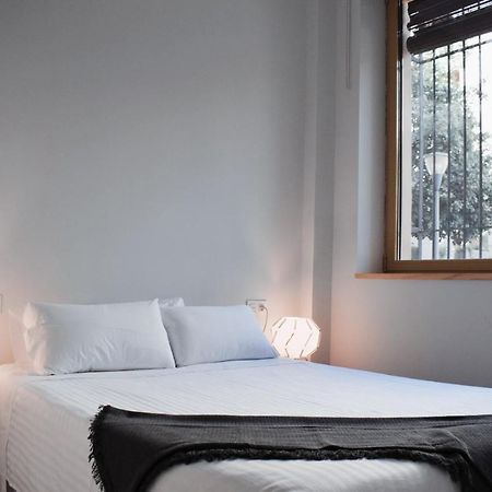 Apartamentos Del Paseo 그라나다 외부 사진